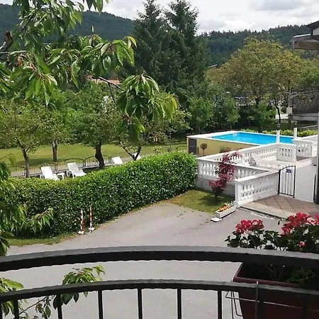 Guest house Surina